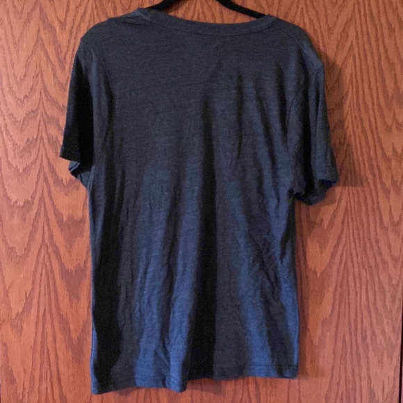 Chicago Blackhawks T-Shirt - Picture 2 of 3